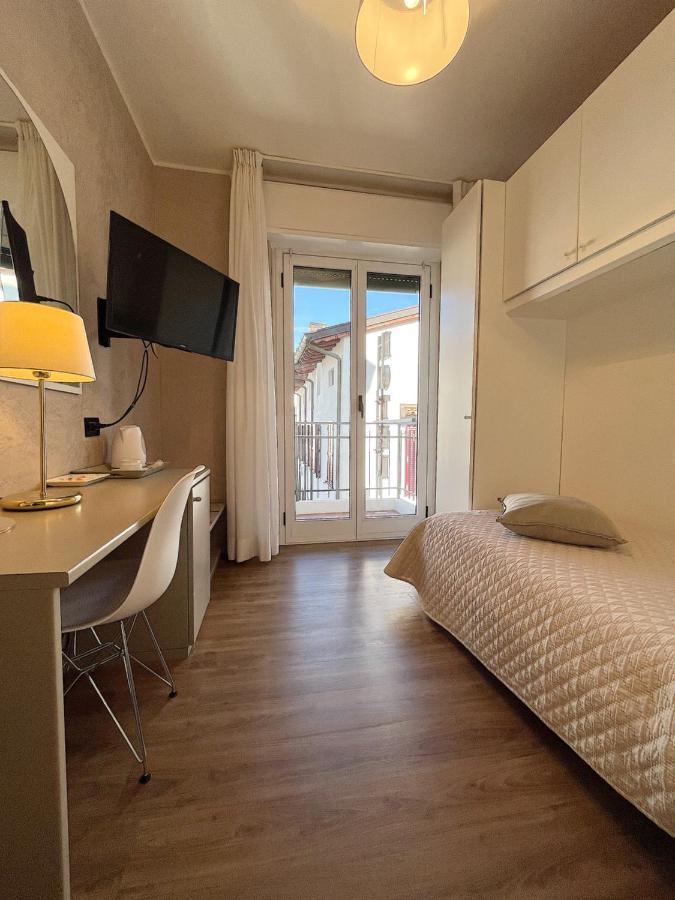 גראדו Hotel Regina מראה חיצוני תמונה