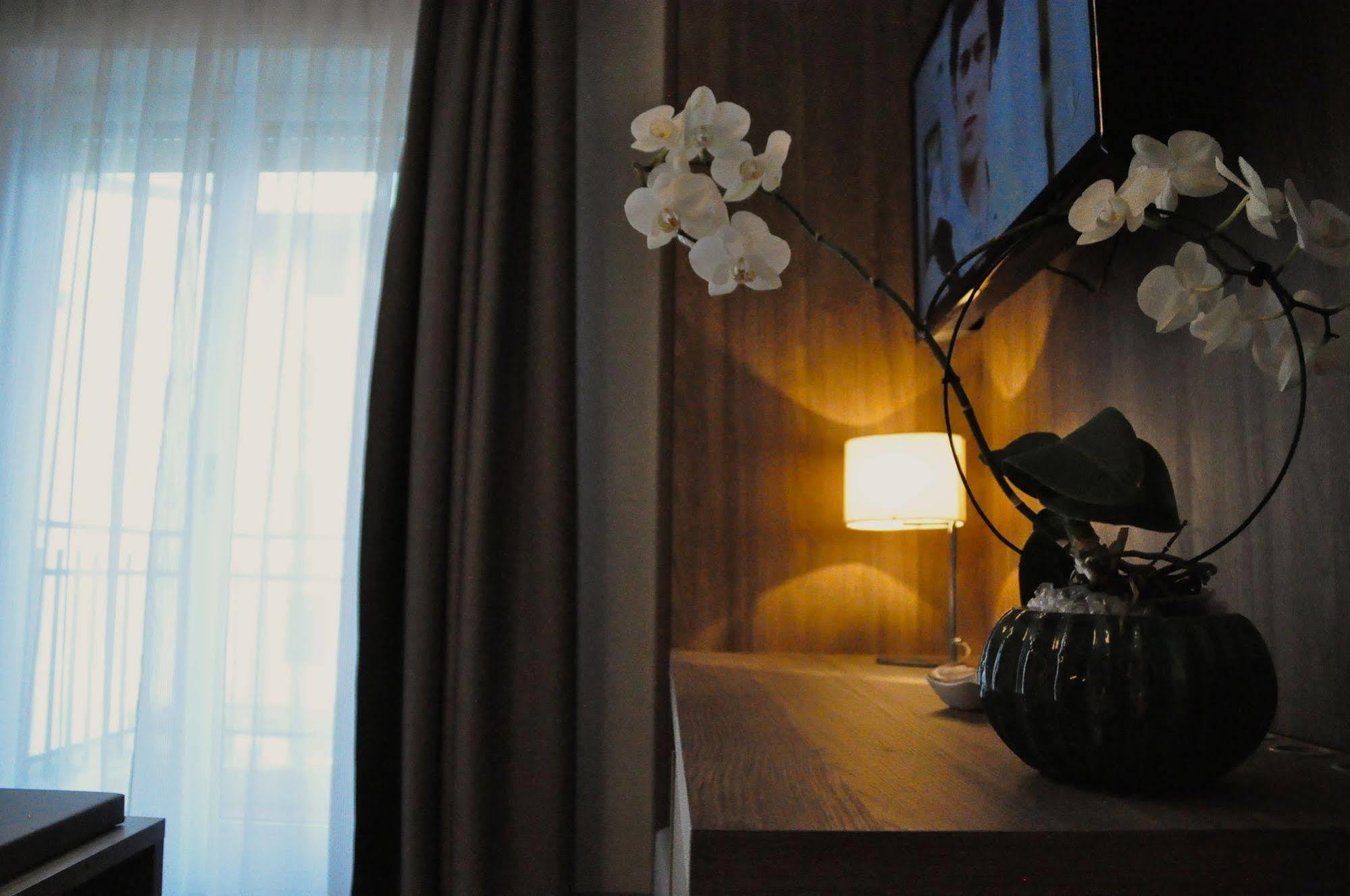 גראדו Hotel Regina מראה חיצוני תמונה